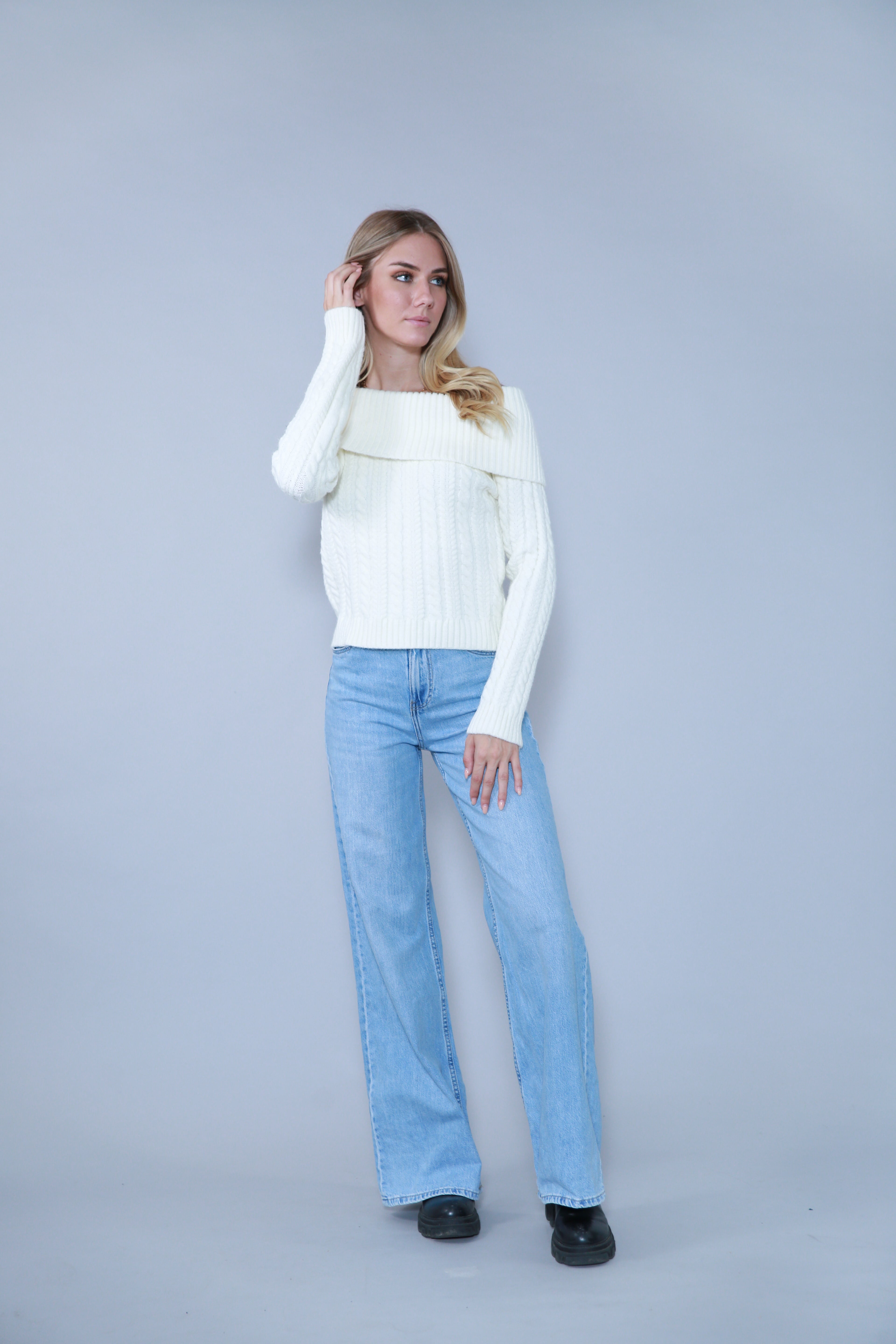 PULL COL BATEAU MANCHES LONGUES EN MAILLE