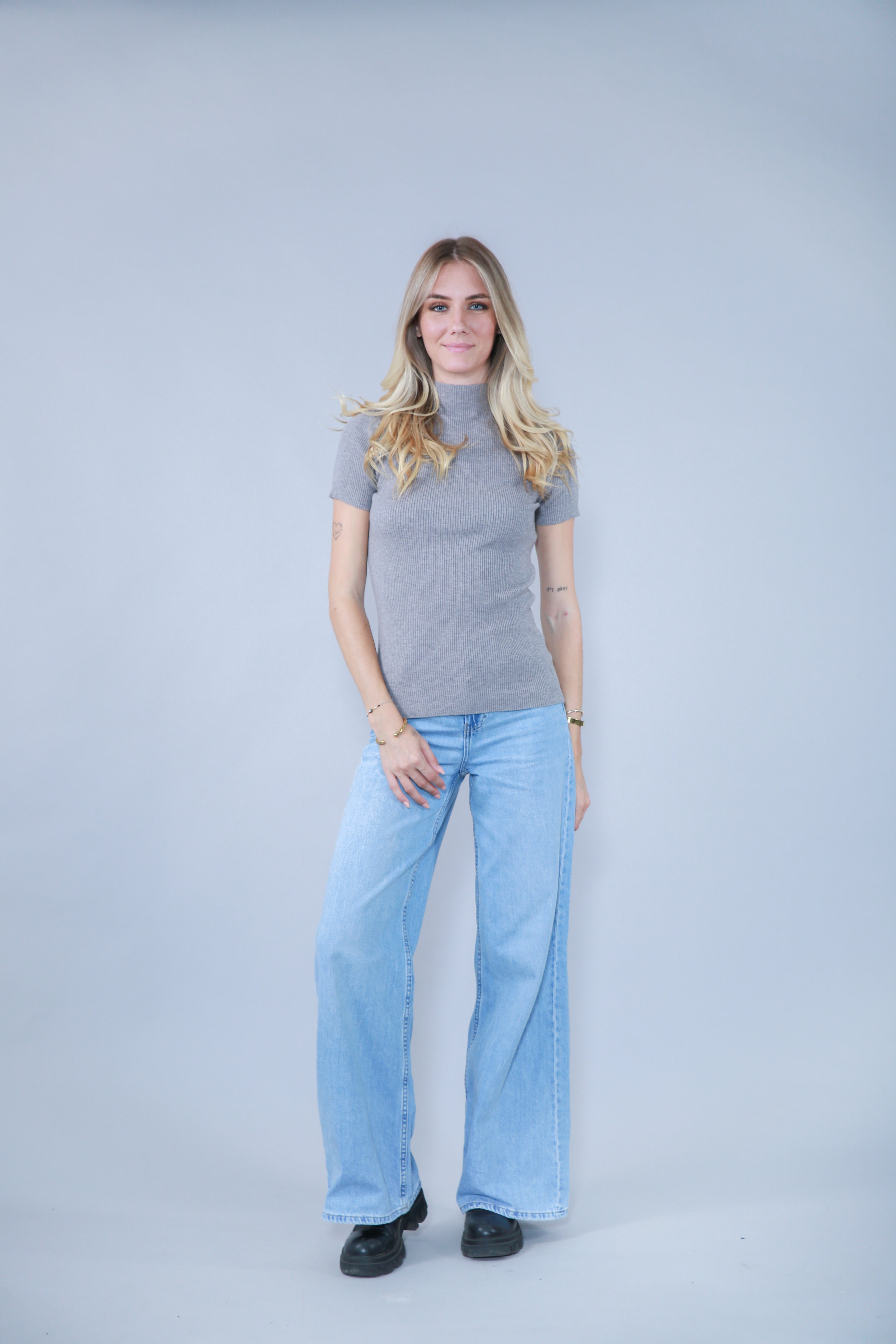 TOP MOULANT COL MONTANT EN MAILLE