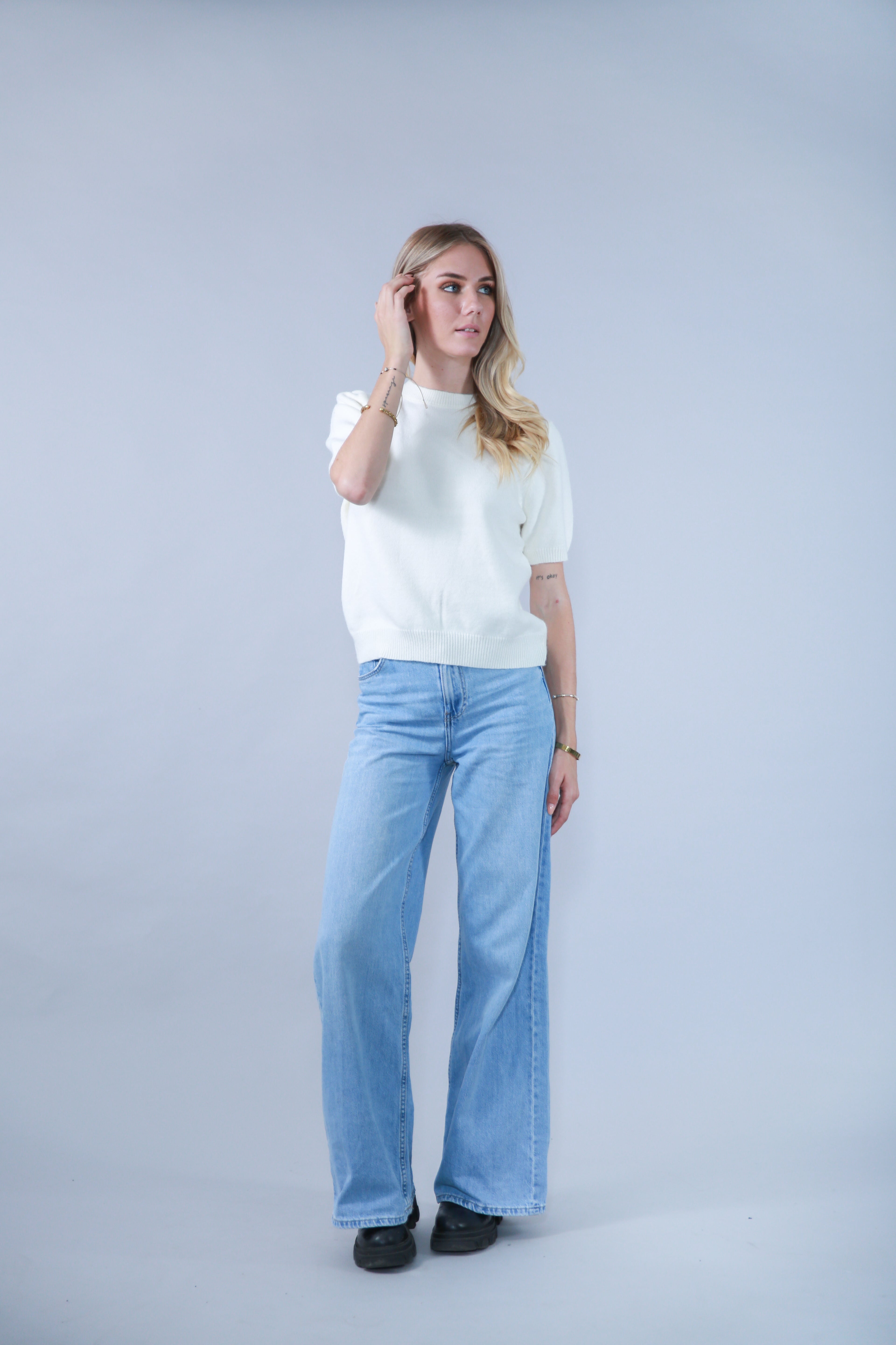 TOP MANCHES COURTES EN MAILLE