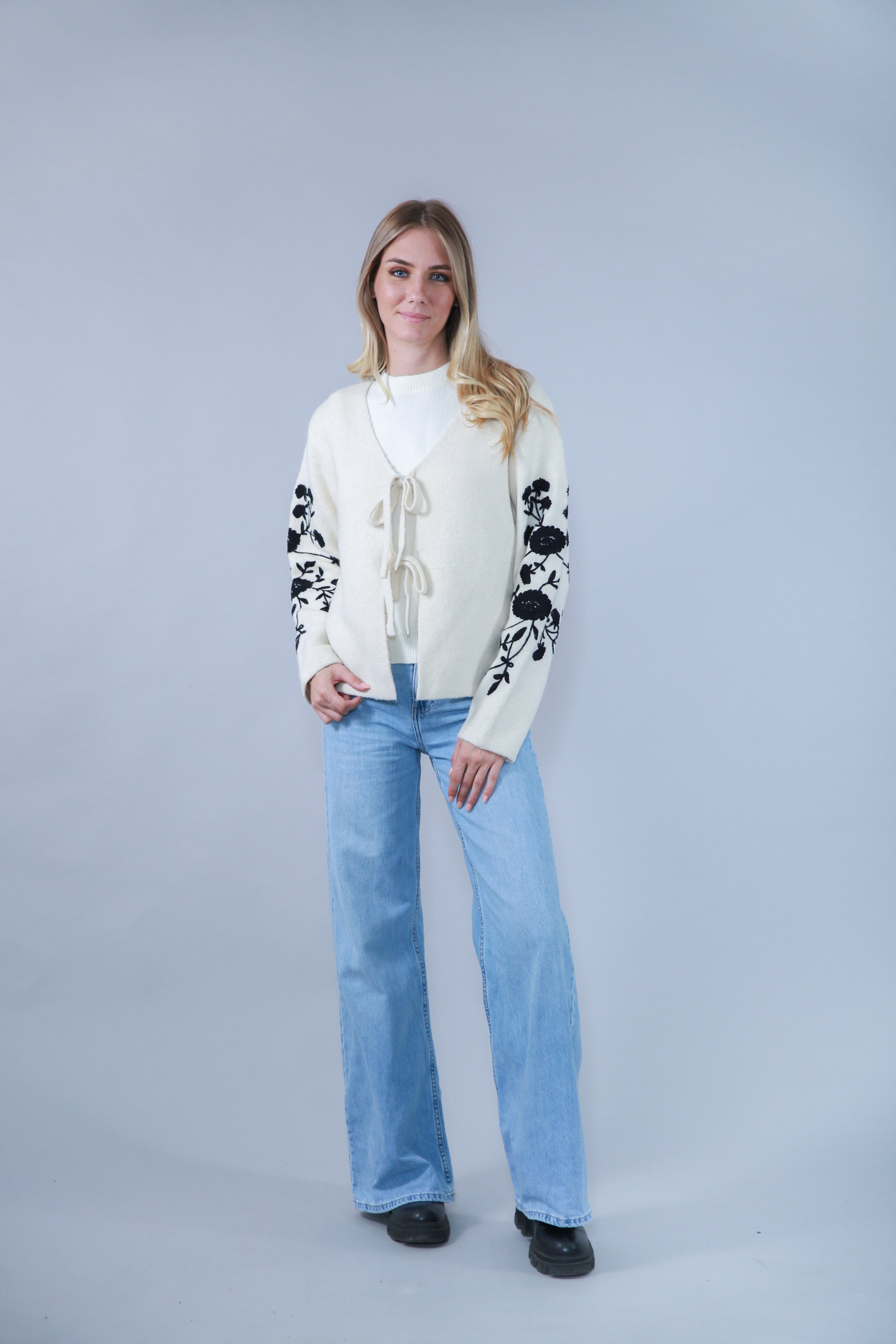 PULL AVEC NOEUD EN MAILLE