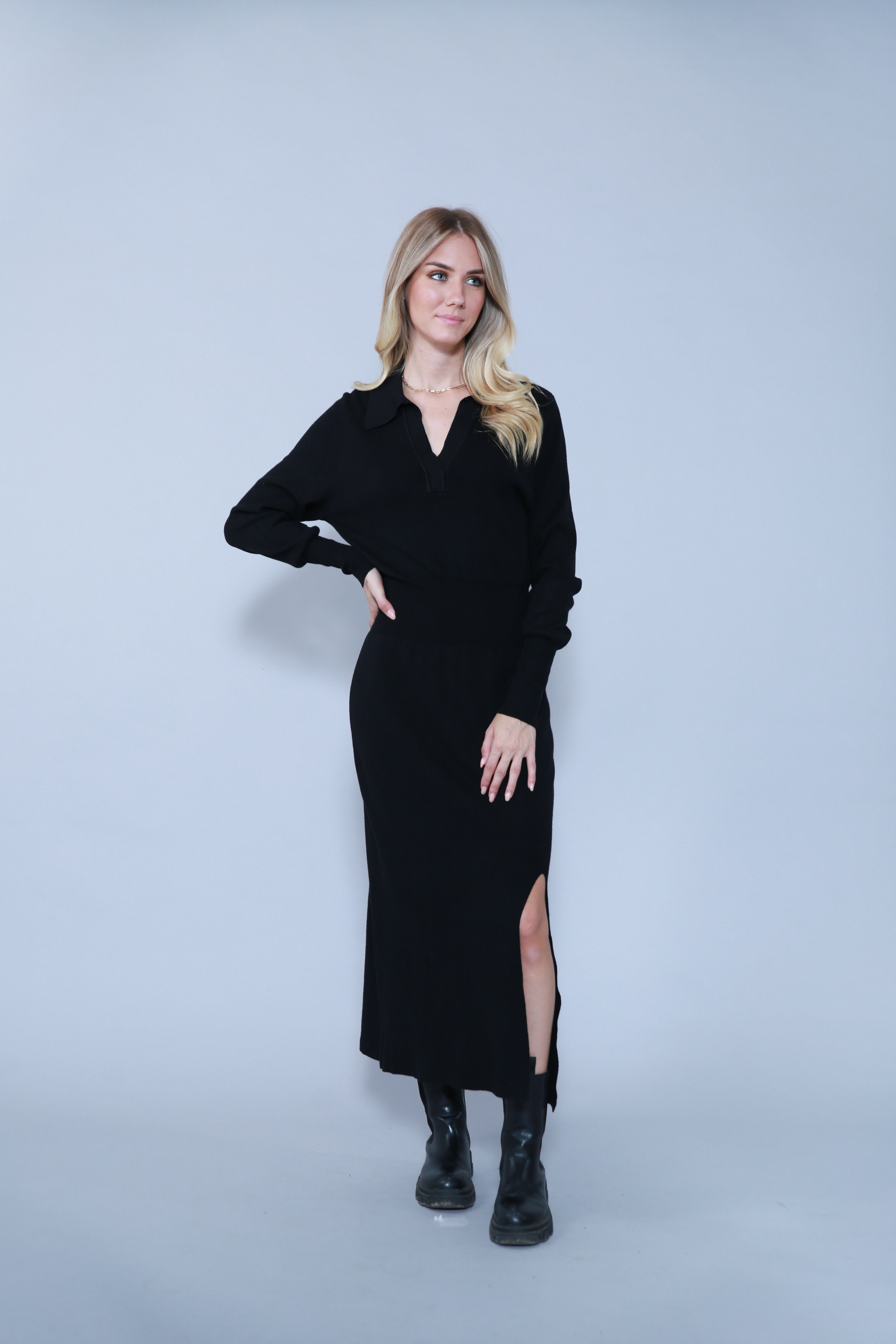 ROBE EN MAILLE COL POLO