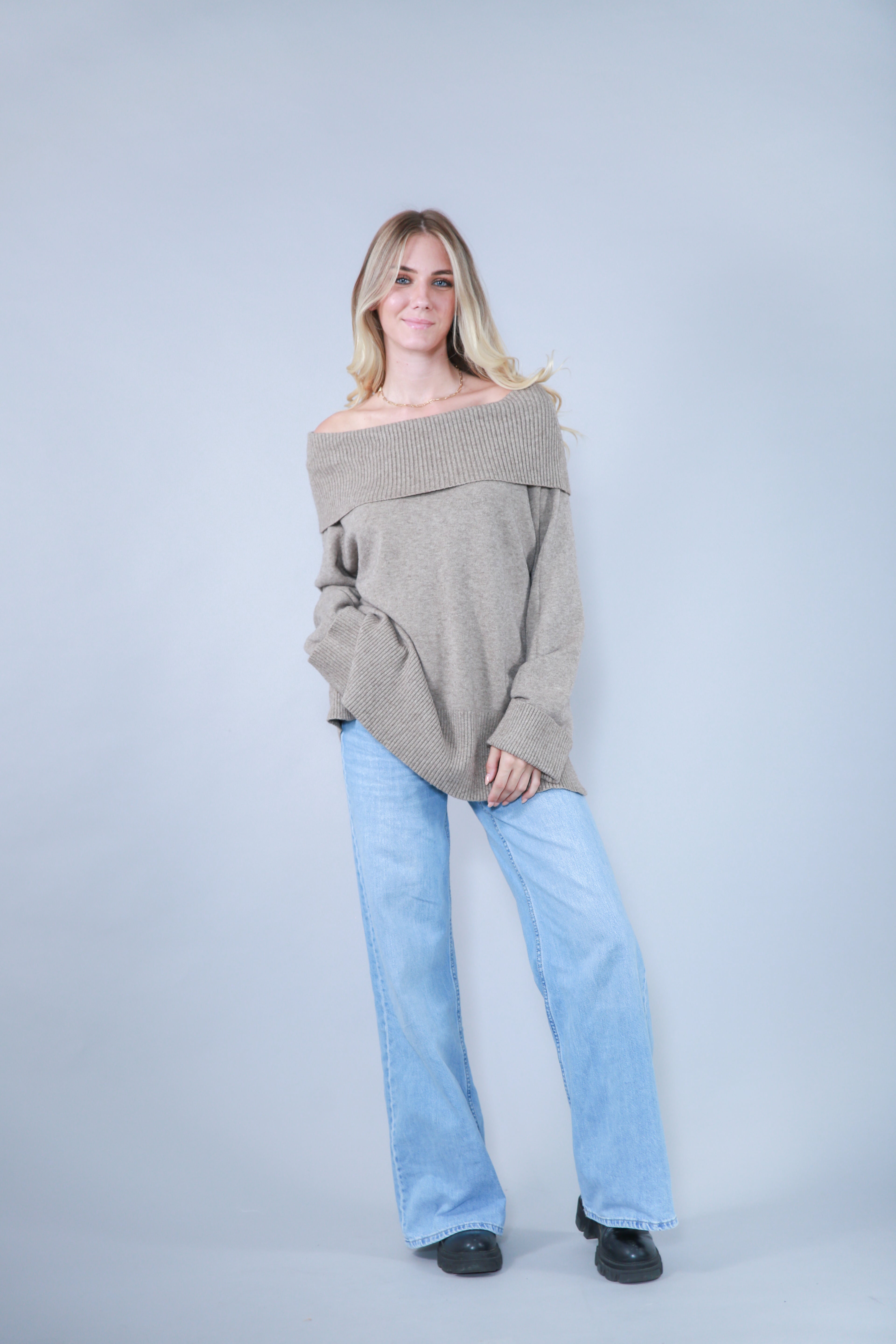 PULL OVERSIZE COL BATEAU EN MAILLE
