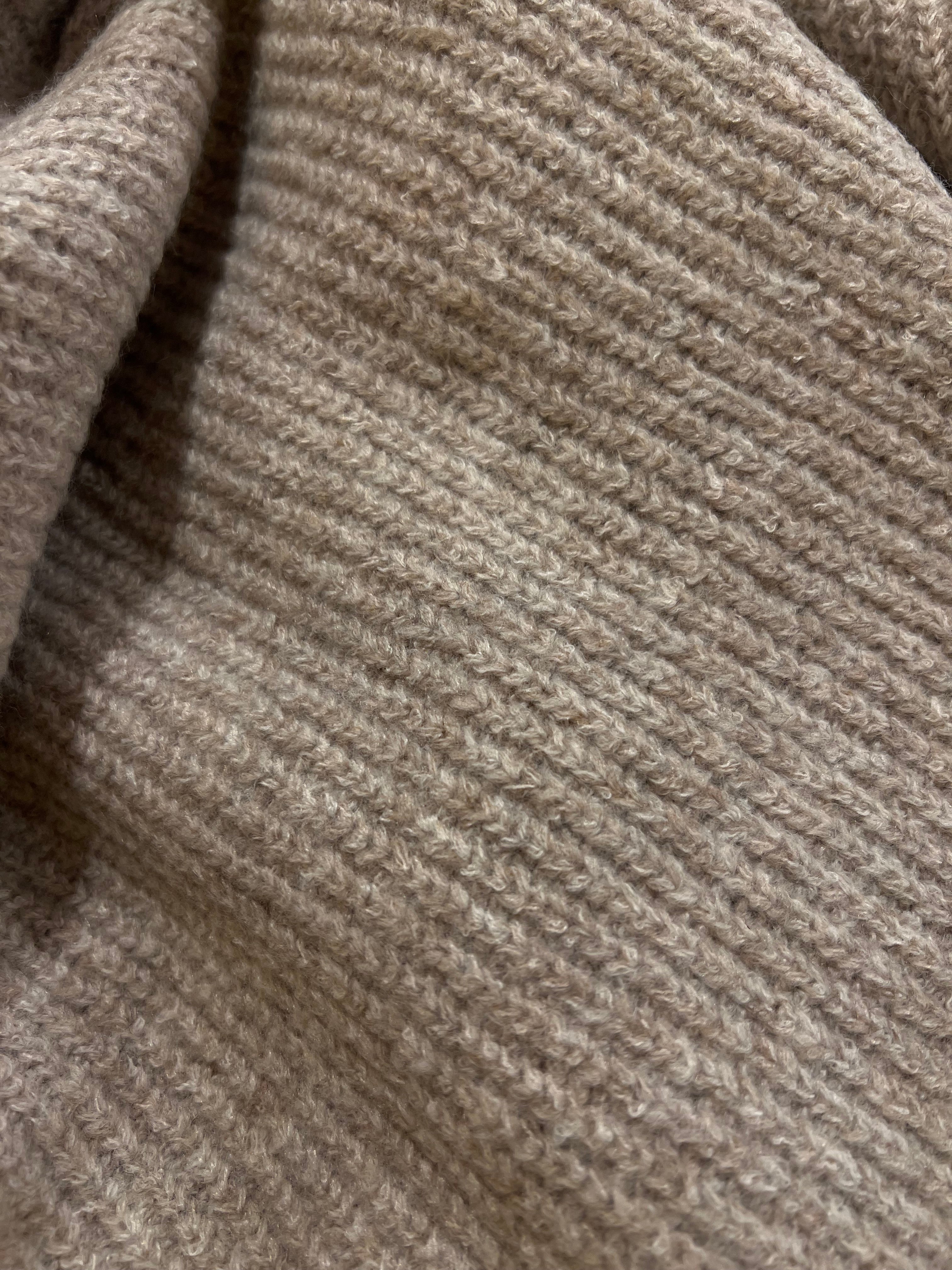 #couleur_taupe